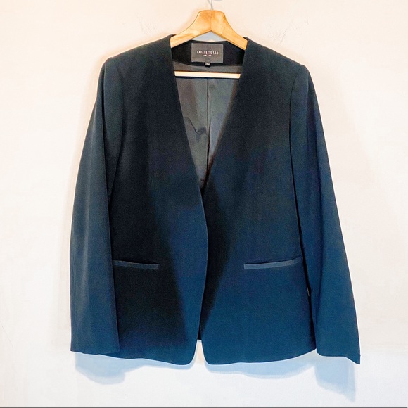Lafayette 148 New York Black Minimalist Blazer Long Sleeve jacket Size 8